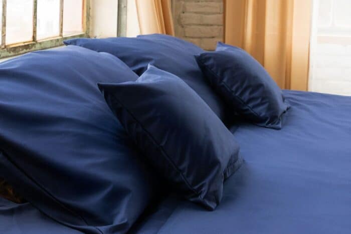 Bed linen for allergy sufferers