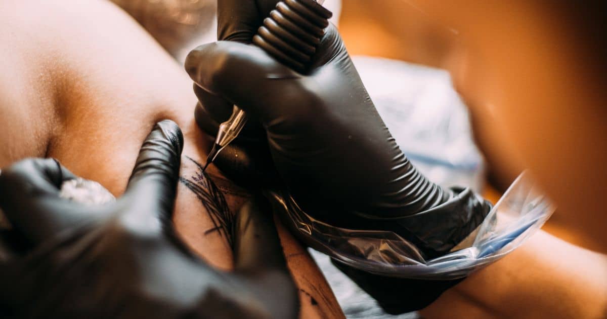 Tattoo allergy is caused by metals such as cobalt, chromium, manganese or nickel, and titanium dioxide. Black ink doesn't contain these components, so it may be a safer option for allergy sufferers.