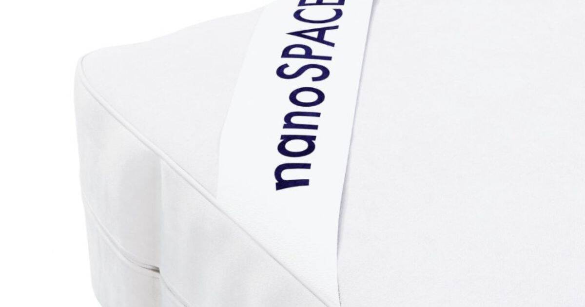 The nanoSPACE anti dust mite mattress encasement is a multi-layered textile with a nanofibre membrane inside.