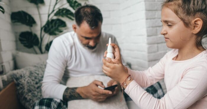 Another effective option for tackling allergic rhinitis is corticosteroids. They reduce inflammation of the nasal mucosa and help relieve a blocked nose. You can take them in the form of tablets, nasal sprays, or eye drops.