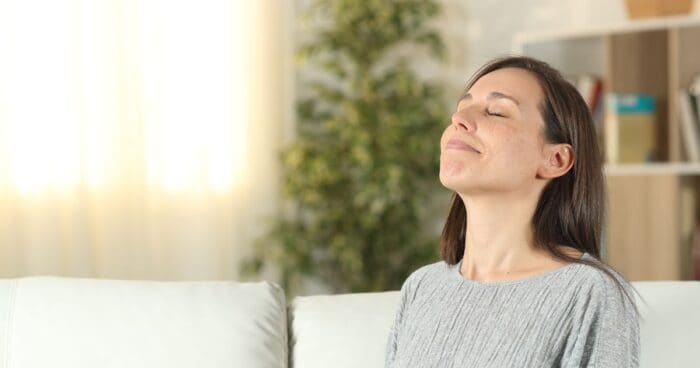 Nasal rinses help relieve uncomfortable sinus infections and are recommended for chronic rhinitis as well as recovery after nose, sinus, and nasopharynx surgery.
